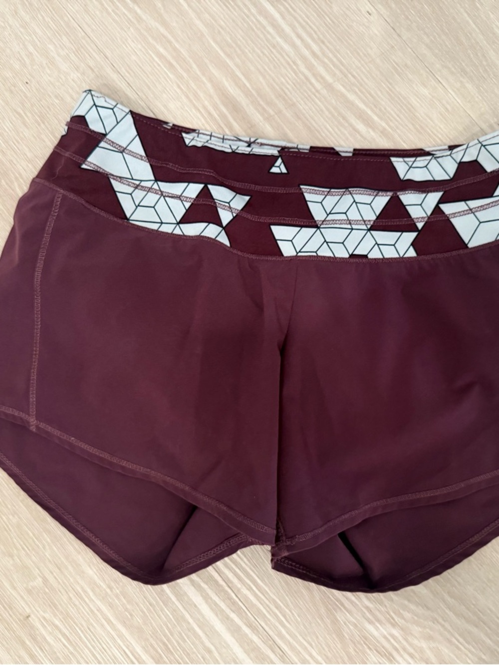 oiselle Maroon Athletic Shorts with White Geometric Waistband
